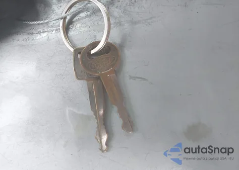 1992 Ford Explorer z USA, uszkodzony, nr VIN 1FMDU32X6NUD81737